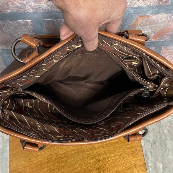 MONTANA WEST : Dark Brown Structured Tote Bag with Vegan Leather Material - Picture 11 of 15